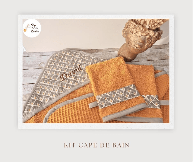 Cape de bain bébé